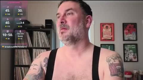 Office Dad online show from January 9, 2026, 8:54 pm