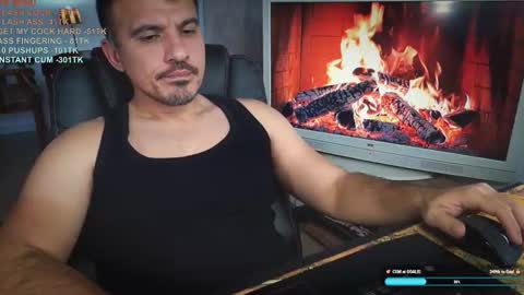 officeman7 online show from December 17, 2025, 12:44 pm