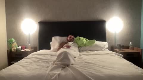 ofthatguy online show from February 15, 2026, 7:51 am