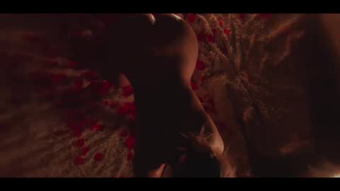 your dear Lilith Chapman online show from September 26, 2025, 11:53 pm