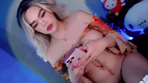 Flora  online show from March 1, 2025, 10:45 am