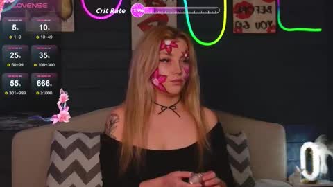 Snapshot of oh_my_julia chatting on October 29, 2025, 4:20 pm oh_my_julia online show from October 29, 2025, 4:20 pm