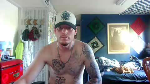 Snapshot of oh_you_know69 chatting on April 20, 2026, 5:37 pm who dares toss me some tips lets have fun online show from April 20, 2026, 5:37 pm