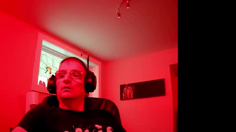 Snapshot of ohbitt chatting on December 14, 2025, 8:57 pm ohbitt online show from December 14, 2025, 8:57 pm