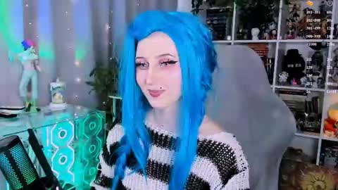 Snapshot of ohclementinee chatting on July 1, 2026, 7:43 am Clementine Clem online show from July 1, 2026, 7:43 am