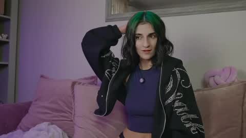 Lera and Vik online show from April 7, 2026, 12:27 pm