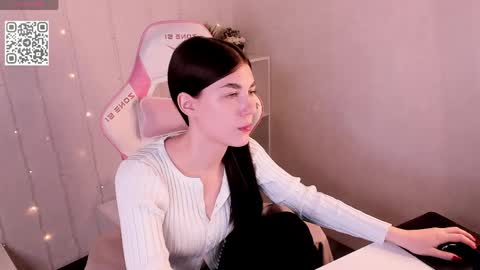 Snapshot of ohh_my_vens chatting on April 21, 2026, 12:12 am KAYA. online Tu We Th Fr Sa 0100AM - 0800AM Time zone of Germany Munich online show from April 21, 2026, 12:12 am