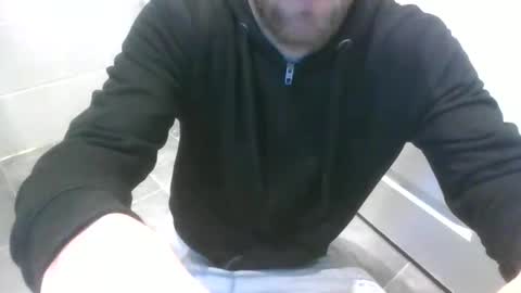 TheDee online show from October 16, 2025, 3:35 pm