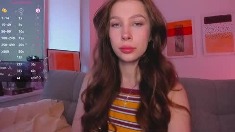 Snapshot of ohmymiami_ chatting on May 31, 2026, 4:25 pm Light online show from May 31, 2026, 4:25 pm