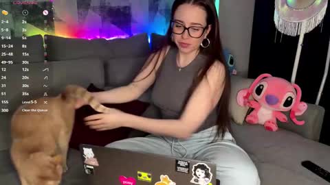 Nikki online show from November 15, 2025, 9:43 pm