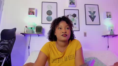 Snapshot of ohrianagibson chatting on December 3, 2024, 12:24 am g online show from December 3, 2024, 12:24 am