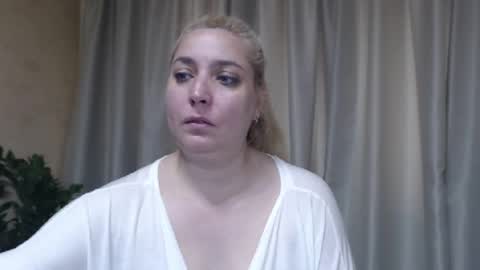 Iren online show from June 10, 2026, 6:12 am
