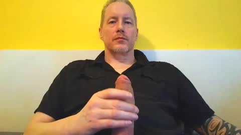 Snapshot of olavdelux chatting on March 26, 2026, 2:22 pm olavdelux online show from March 26, 2026, 2:22 pm