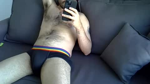 hairyBRboy online show from November 19, 2025, 7:03 pm