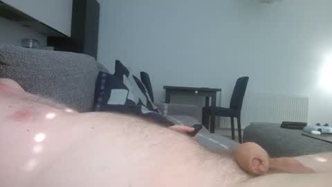 Snapshot of oldandgrey123 chatting on July 18, 2026, 6:12 pm HeyIts Just Me online show from July 18, 2026, 6:12 pm