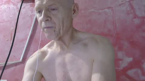 Snapshot of oldbuthorny62 chatting on July 9, 2026, 2:10 pm oldbuthorny62 online show from July 9, 2026, 2:10 pm