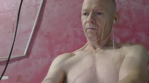 Snapshot of oldbuthorny62 chatting on July 24, 2026, 1:14 am oldbuthorny62 online show from July 24, 2026, 1:14 am
