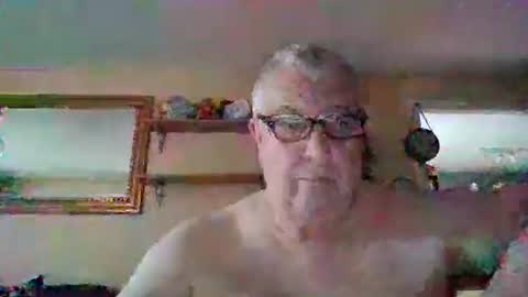 Fergus online show from November 27, 2025, 11:23 am