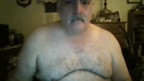 Snapshot of oldcockforyngladies chatting on February 1, 2025, 10:15 am oldcockforyngladies online show from February 1, 2025, 10:15 am