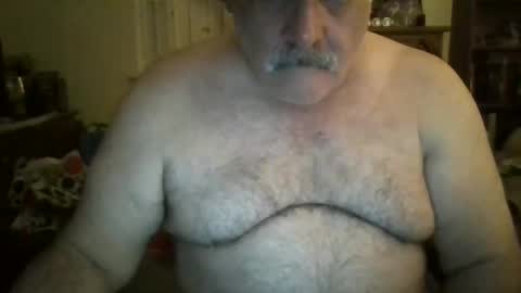 Snapshot of oldcockforyngladies chatting on February 2, 2025, 11:08 am oldcockforyngladies online show from February 2, 2025, 11:08 am