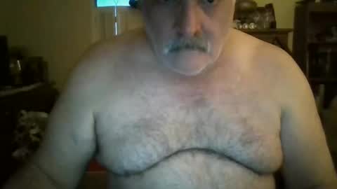 Snapshot of oldcockforyngladies chatting on February 7, 2025, 11:34 am oldcockforyngladies online show from February 7, 2025, 11:34 am