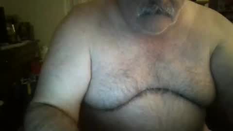 Snapshot of oldcockforyngladies chatting on March 7, 2025, 9:29 am oldcockforyngladies online show from March 7, 2025, 9:29 am