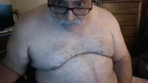 oldcockforyngladies online show from April 3, 2026, 5:00 pm