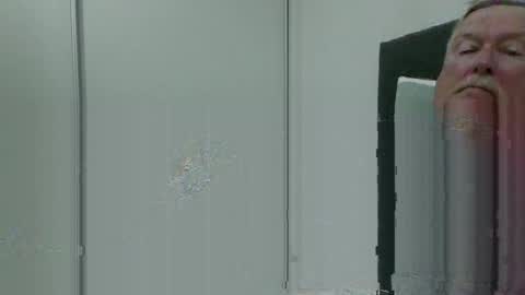 Snapshot of oldguy0702 chatting on September 9, 2025, 8:41 pm oldguy0702 online show from September 9, 2025, 8:41 pm