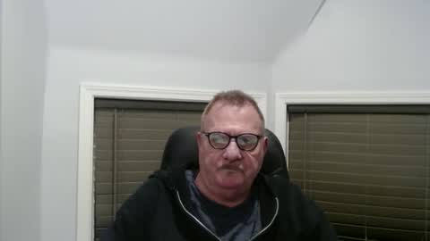 oldguybigd online show from April 20, 2026, 4:04 am