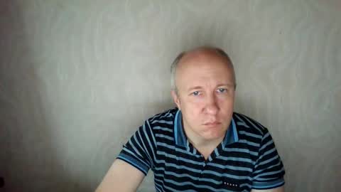 Snapshot of oleg365 chatting on October 9, 2025, 6:00 am figaro online show from October 9, 2025, 6:00 am