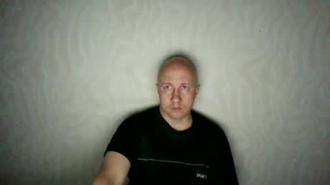 Snapshot of oleg365 chatting on October 17, 2025, 4:09 pm figaro online show from October 17, 2025, 4:09 pm