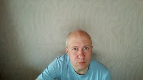Snapshot of oleg365 chatting on April 13, 2026, 5:35 am figaro online show from April 13, 2026, 5:35 am
