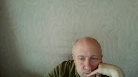 Snapshot of oleg365 chatting on April 23, 2026, 10:03 am figaro online show from April 23, 2026, 10:03 am