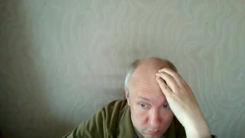 Snapshot of oleg365 chatting on May 3, 2026, 5:13 am figaro online show from May 3, 2026, 5:13 am