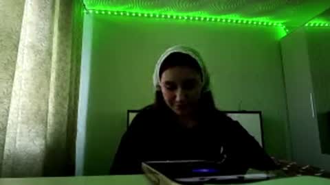 Snapshot of oletaletson chatting on July 31, 2026, 2:49 pm Chloe online show from July 31, 2026, 2:49 pm
