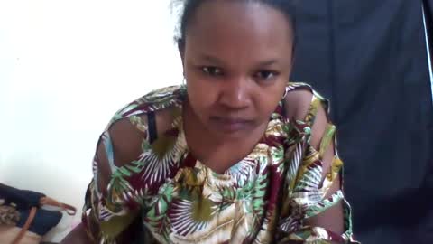 olgaaldy online show from June 14, 2026, 4:31 pm