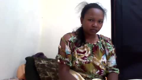 olgaaldy online show from June 17, 2026, 9:49 pm