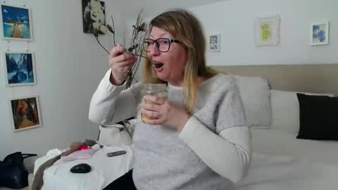 Olga Pavlova online show from March 21, 2026, 1:48 pm