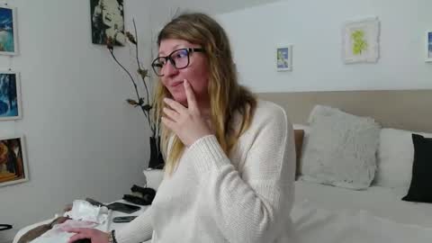 Olga Pavlova online show from March 23, 2026, 1:37 pm