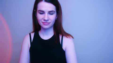 Olivia online show from March 6, 2025, 3:02 pm