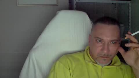 olimpio1230 online show from March 11, 2025, 12:28 pm