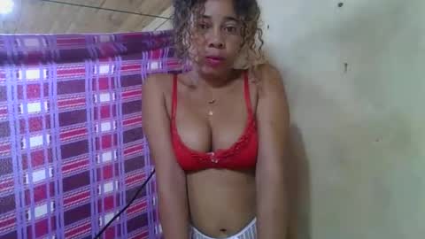 olinaa online show from April 24, 2026, 5:54 am