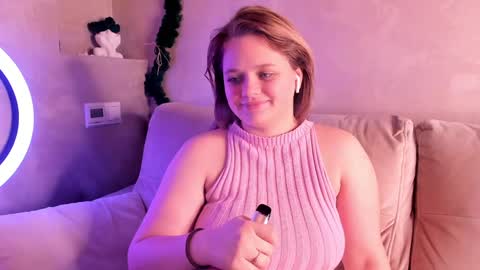 Snapshot of olisyasweet chatting on January 3, 2025, 8:01 pm olisyasweet online show from January 3, 2025, 8:01 pm