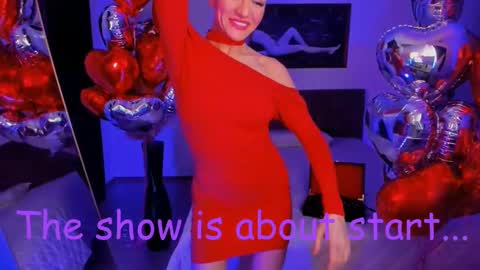 oliva_candy online show from February 23, 2025, 7:11 am
