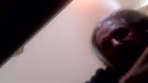 oliveoil67 online show from February 8, 2025, 11:44 am