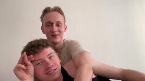 Oliver and Thomas online show from September 19, 2025, 8:05 am