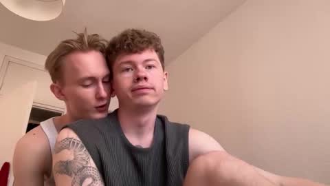 Oliver and Thomas online show from September 25, 2025, 11:58 am