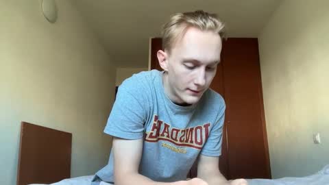 Oliver and Thomas online show from November 20, 2025, 12:16 pm