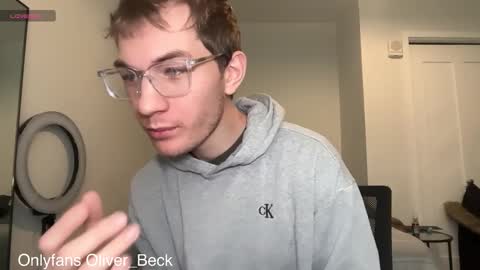 Oliver Beck online show from November 29, 2025, 6:33 pm