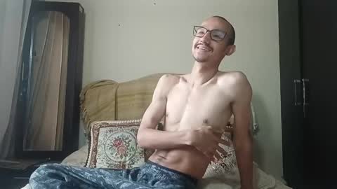 Snapshot of oliver_goldberg chatting on April 27, 2026, 3:54 pm oliver_goldberg online show from April 27, 2026, 3:54 pm